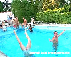 Drunken chicks enjoying awesome poolside orgy - 004